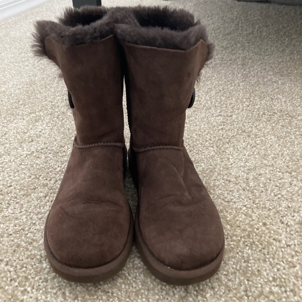 Brown Bailey Button Uggs - image 4